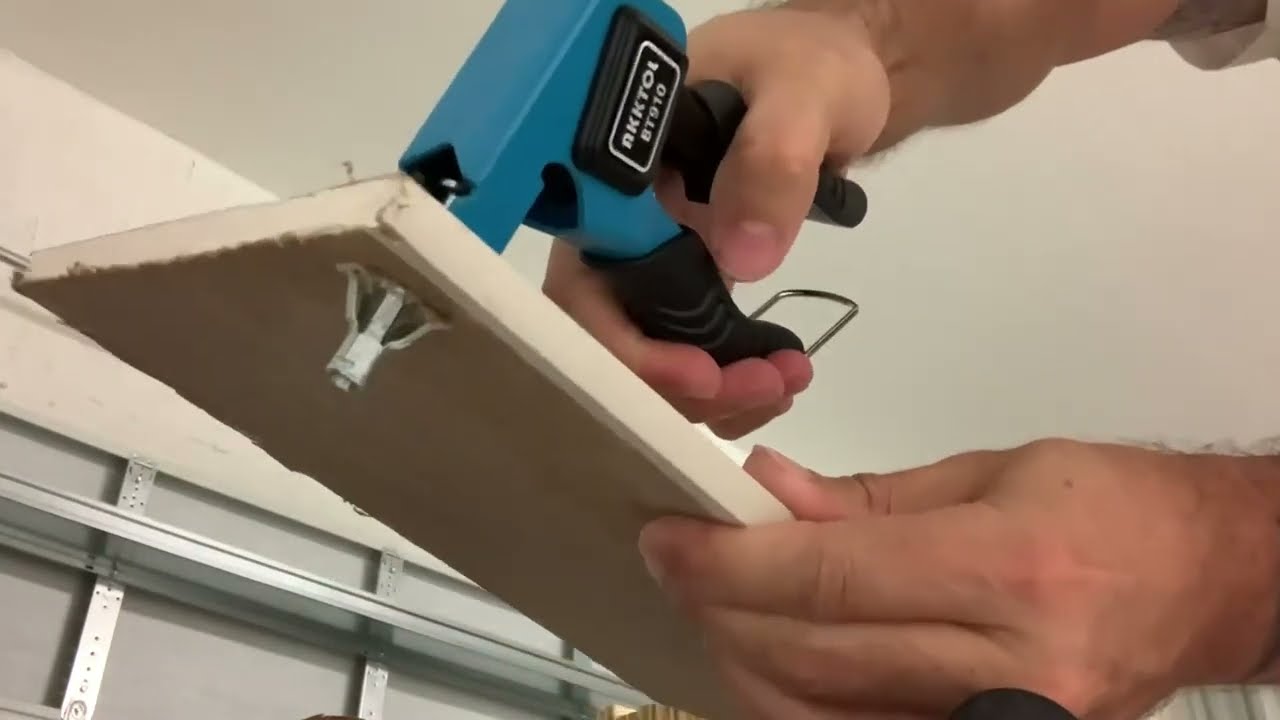 AKKTOL Wall Anchor Setting Tool, Easy to use wall anchor molly bolt tool