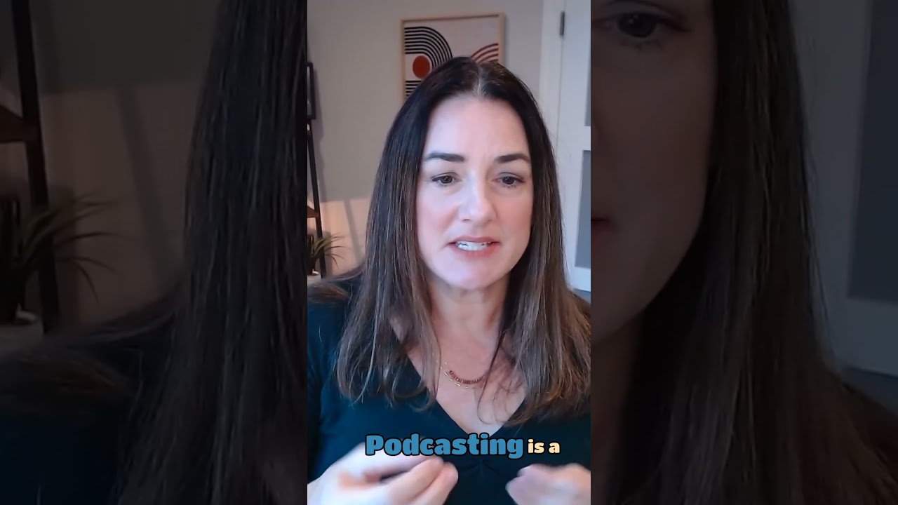 Key Differences Between Social Media and Podcasting