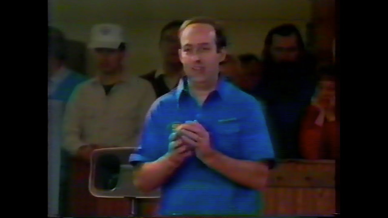 Candlepin Bowling: Don Saucier Vs. Chip Carson