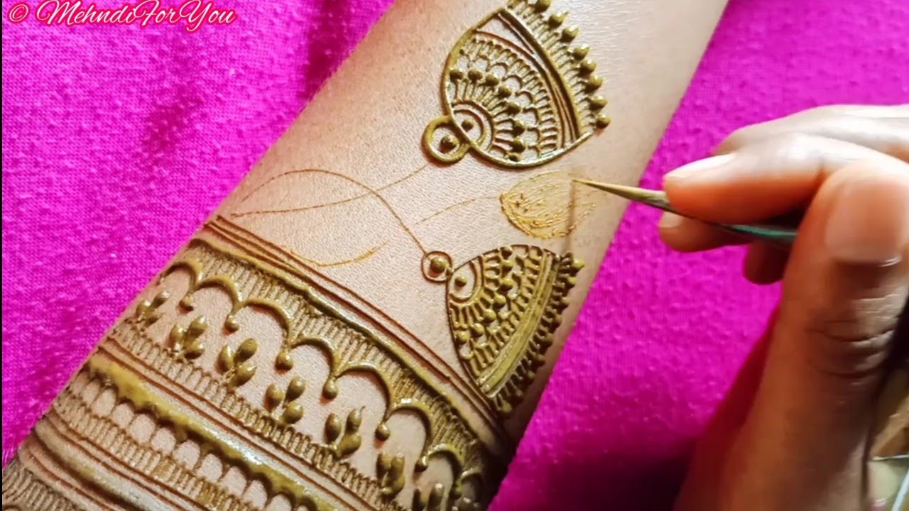 Bridal Full front hand 