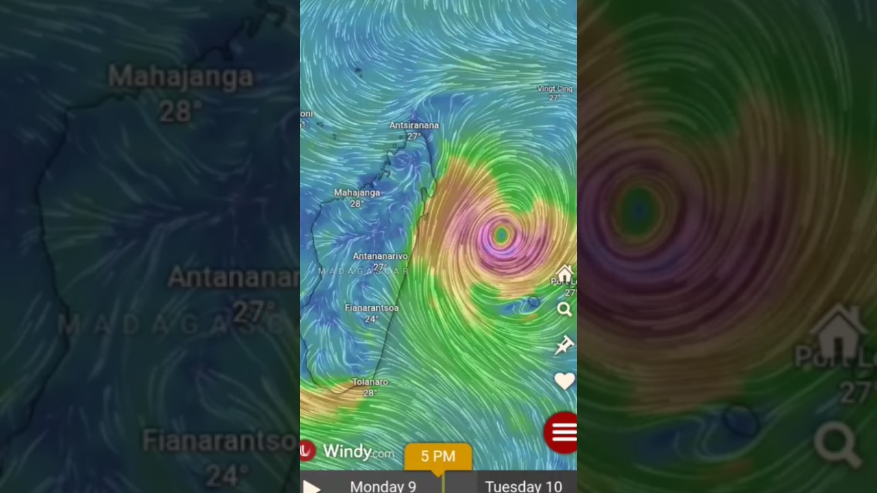 "Gezani" storm 🌀 is moving towards ((Madagascar)) ⚡⛈️