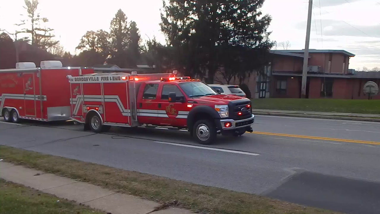 Gordonville Fire Company Squad 431/Special Unit 43 responding to 3rd