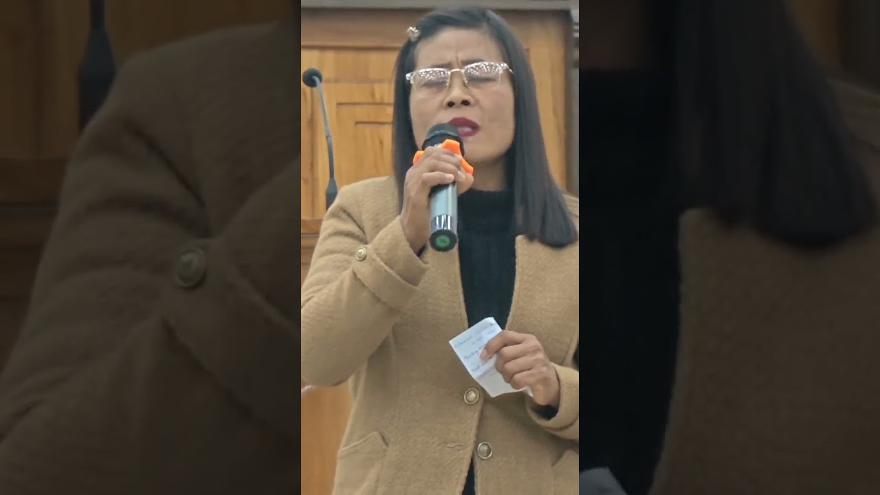 Lalchhandami Royte - Inpeih a hun. Dam sam meuh lo chung pawhin a la zai thei hle mai