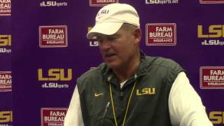 LSU coach Les Miles: Brandon Harris does things that 'facilitate the other 10 players' | Video
