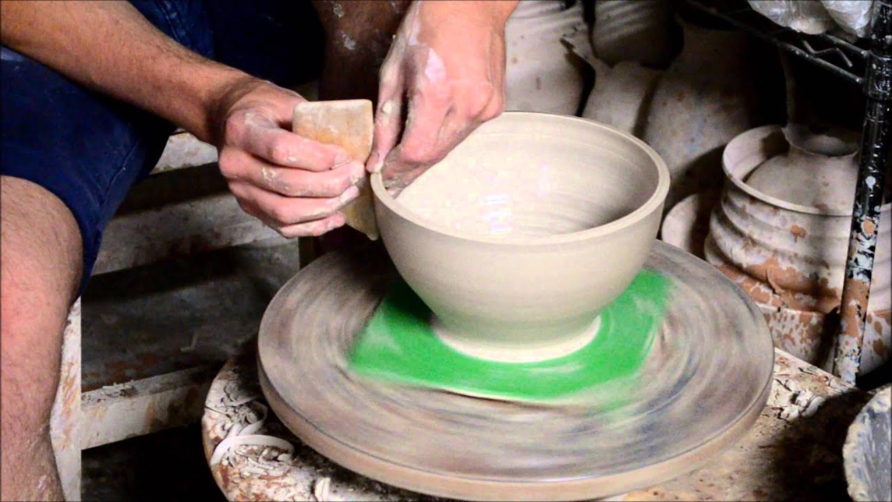 Throwing Bowls on the Wheel Clay by Fray YouTube