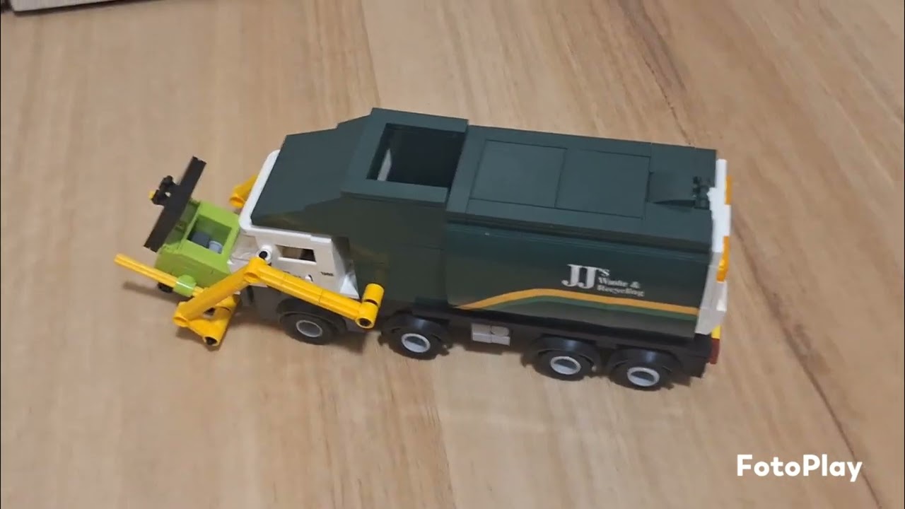 New JJ's Waste Lego Front lift Truck from legend driver 