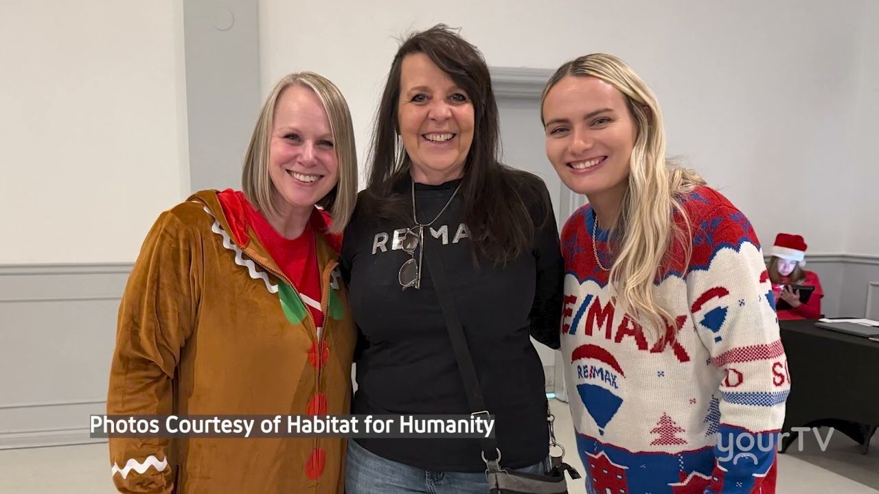 Christmas Tree Pick-Up & Gingerbread House Competition | Sarnia Lambton Today