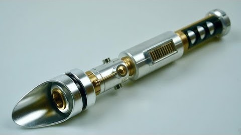 KR VEEZEE Ven Zallow DIY Empty Lightsaber Hilt Kit Assembly Guide Video