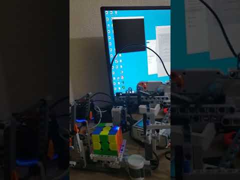 Rubik cube solver with Lego mindstorms and neural network