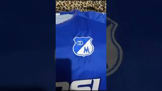 Camisa do Millonarios FC de Bogota Colombia