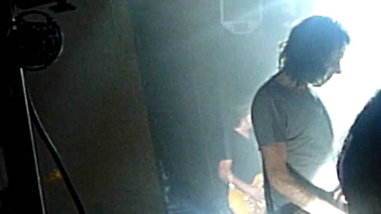 Miley Cyrus - I Love Rock N Roll - showcase in Paris