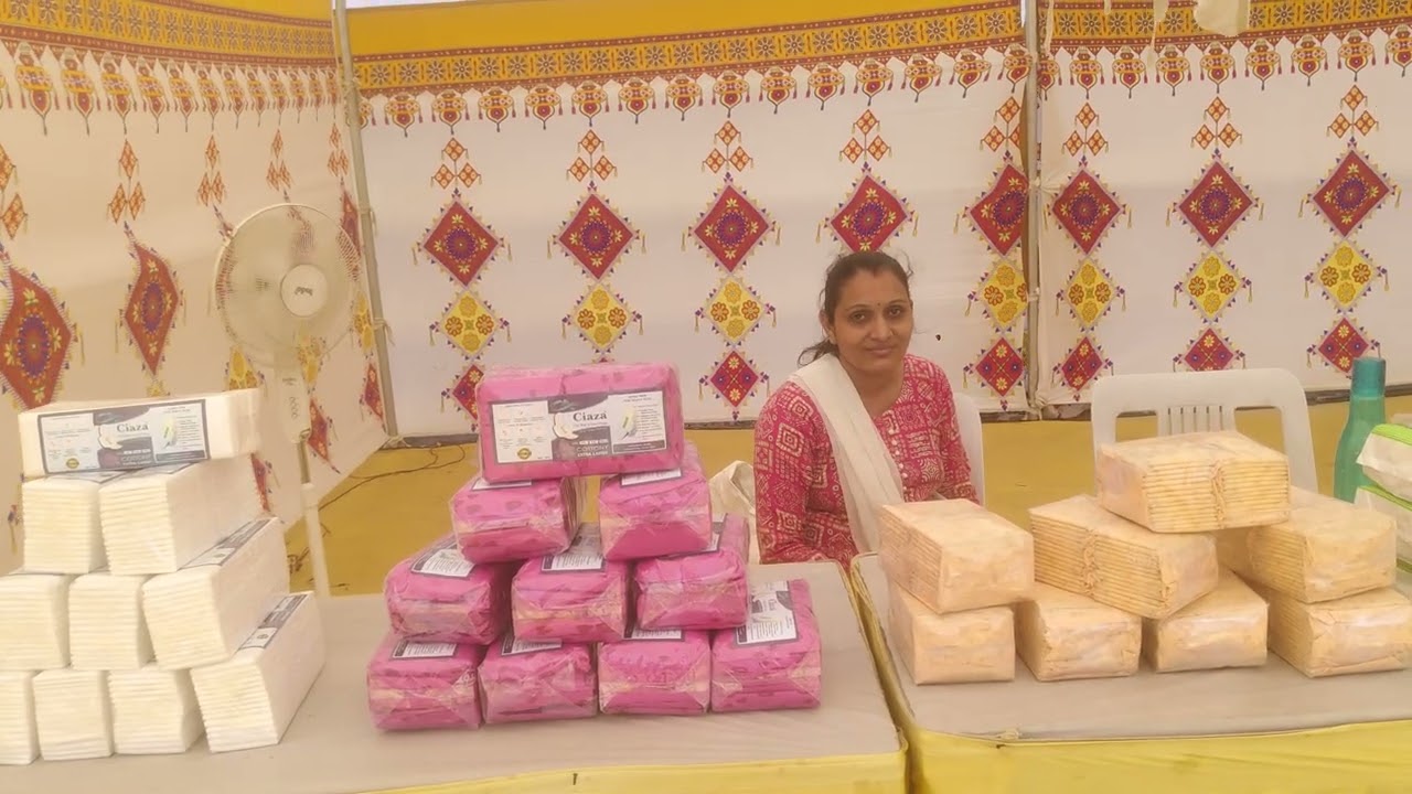 सुरत कडोदरा नगर पालिका की तरफ से कडोदरा चौराहे के पास अकालमुखी मंदिर ग्राउंड में 2मार्च तक चलने वाला