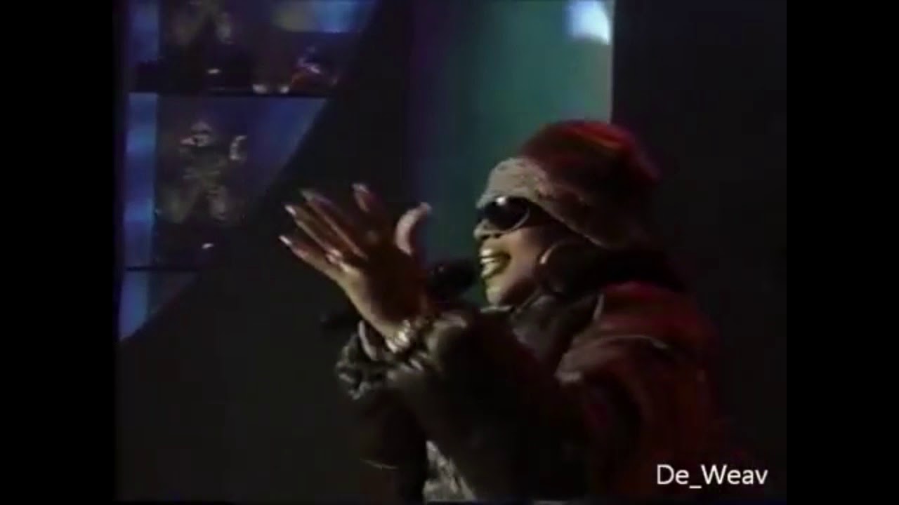 Mary J. Blige - My Life (1994 live hq) - YouTube