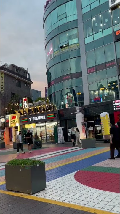 Malam minggu di Seoul HONGDAE #shorts #korea #shortsvideo #shortsindonesia
