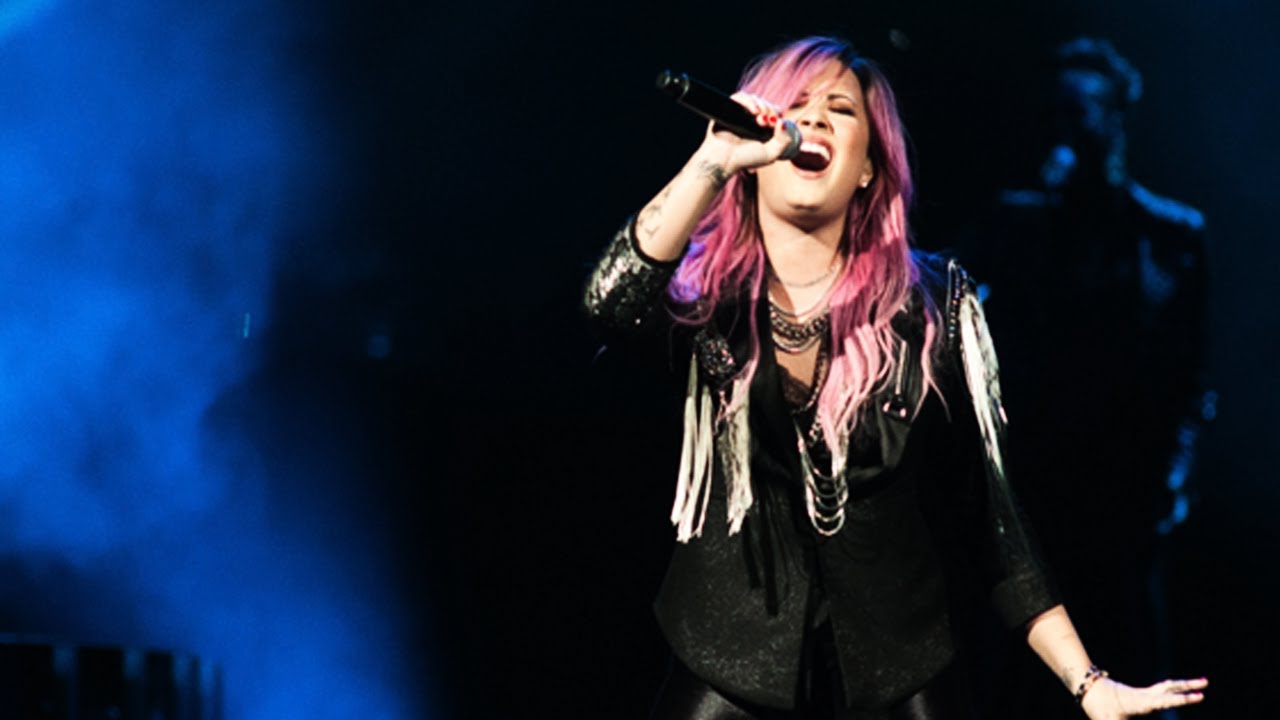 Demi Lovato - Neon Tour CONCERT] HD YouTube