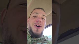 LUCIEN 🤯🚜 SON TRACTEUR AVEC DES GIGA PNEUS… REGARDE ÇA ! #boiserie #shorts #laboiserie#youtubeshorts