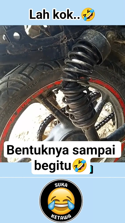 WHEN CARRYING HEAVY ITEMS ON A MOTORCYCLE🤣 #viralvideo #funny #laughing