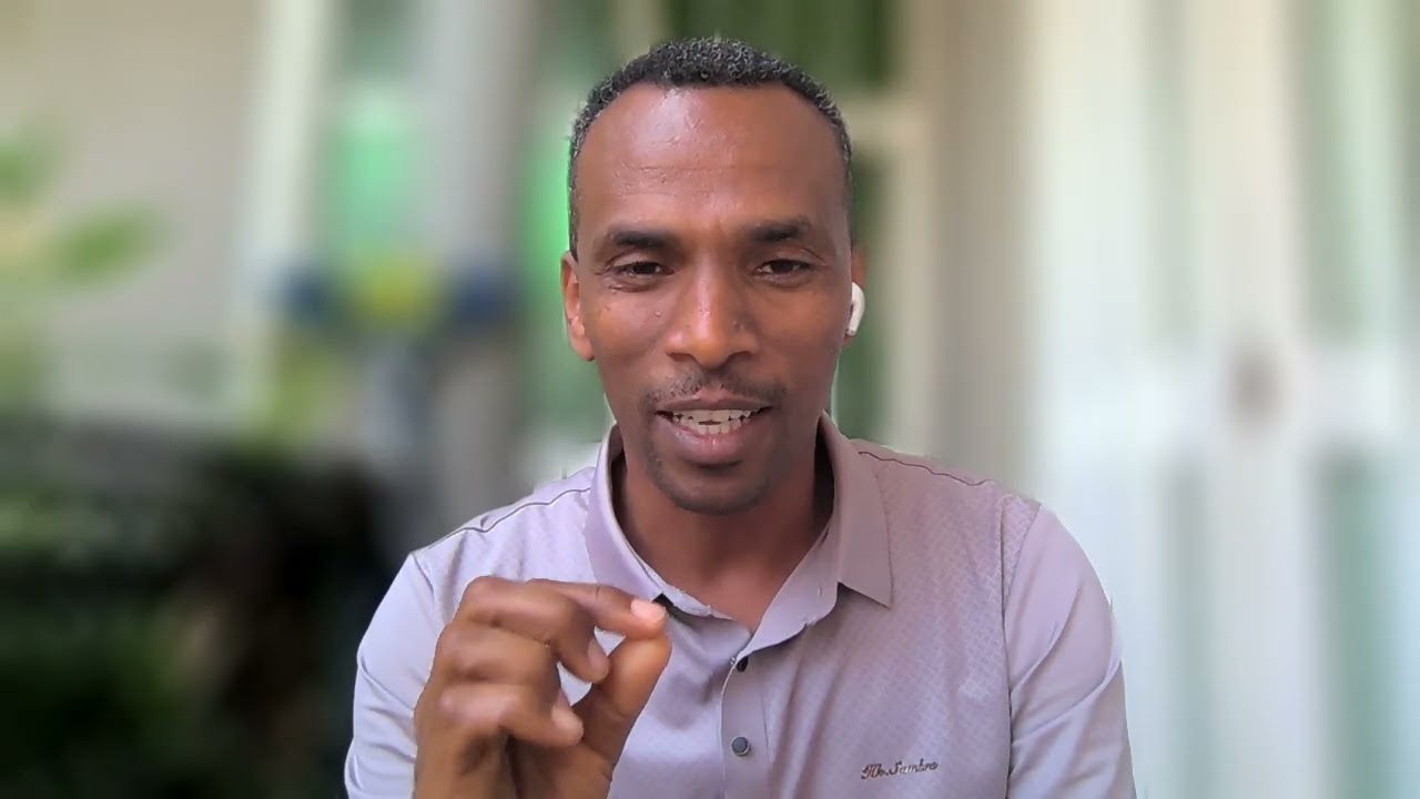 Waaqarratti Badhaadhummaa Kuufachuu: Garaagarummaa nama Ammaafi Addanaa, fi Boriifi Achii! 