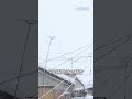 為什麼日本房子的屋頂,都是「傾斜」的呢? #shorts #Japanese ship #日本文化 #學日語 #日本の文化
