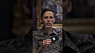 Hacker Shows Gadget To Detect Spies