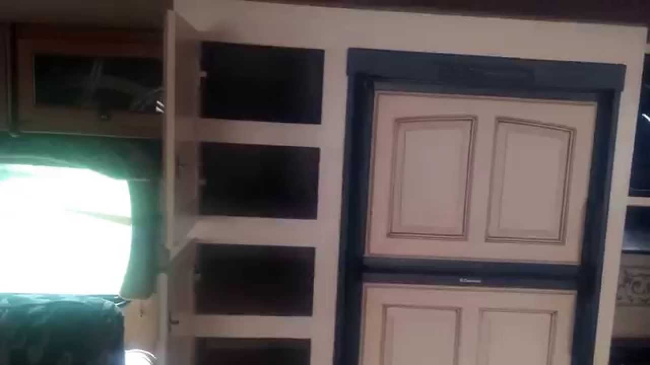 For Sale 2011 Greystone 32RE Fifth Wheel.