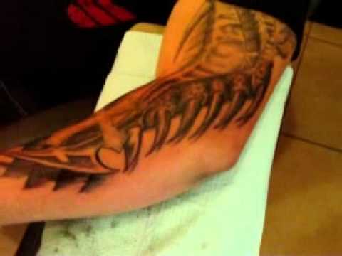 Tony Maskevich @ Run to the Hills Tattoo 865-388-4...