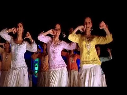Des Rangila - Full Song | Fanaa | Aamir Khan | Kajol | Mahalaxmi ...