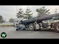 Tragic extreme dangerous trucks crashes filmed seconds before disaster you wont regret watching