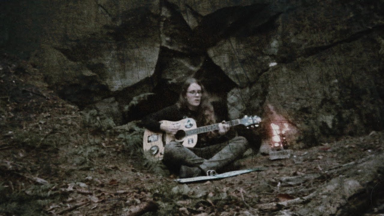 RUNENBERG - Neo-romanticism in the woods...