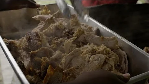 Is this the country's best barbecue? (Anthony Bour...
