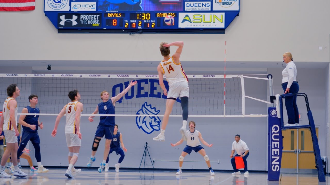 Rank 5 Loyola Chicago V.S Queens D1 Men's Volleyball