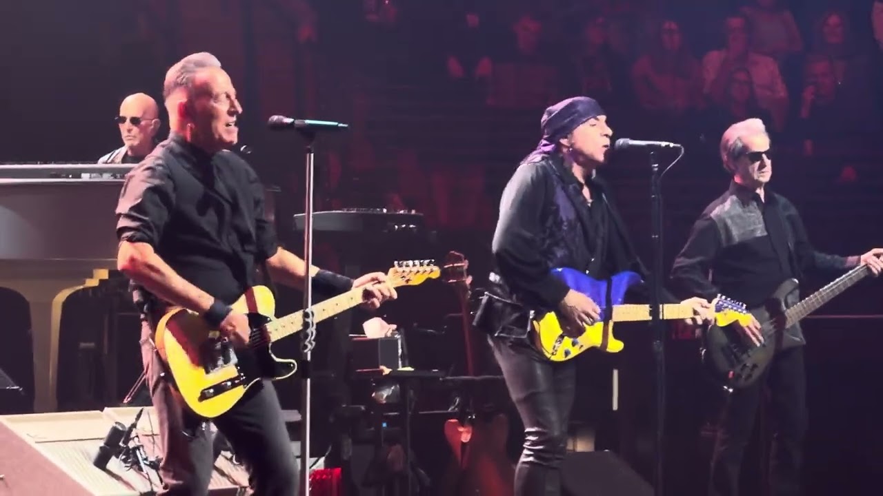 Bruce Springsteen & The E Street Band – No Surrender (Target Center – Minneapolis, MN – 3/31/2026) Bruce Springsteen & The E Street Band – No Surrender (Target Center – Minneapolis, MN – 3/31/2026)
