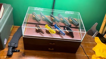 CHANGE YOUR KNIFE COLLECTING EXPERIENCE - The Armada Display Case By Holme&Hadfield
