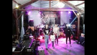 Netral Mengejar Badai relfarel