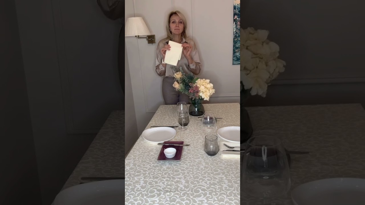 Правила этикета за столом, которые легко запомнить и просто исполнить. Смотрите на этом канале.