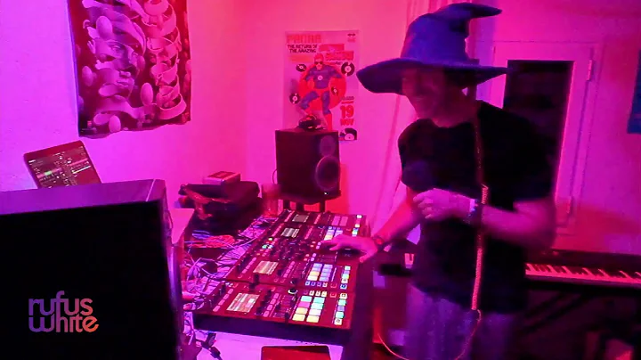 Rufus White Presents Sunny Samhain - Deep and Funk...