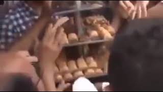 Отношение к халяве у обезьян и людей Отношение к халяве у обезьян и людей