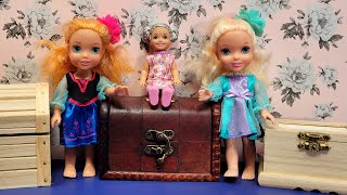 Mystery box ! Elsa & Anna toddlers visit the grandparents by Come Play With Me 1,901,623 views 3 months ago 25 minutes