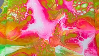 Acrylic pour bloom technique using Australian floetrol