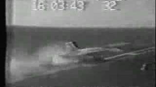 F-18 crashlanding on U.S. carrier