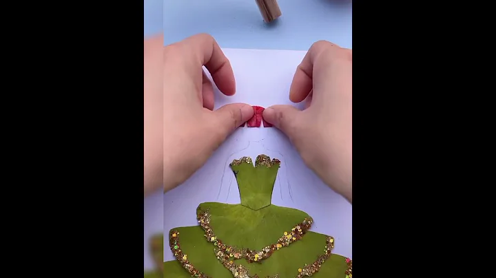How to make beautiful girl art with leaves|how to make a doll with leaves|how to make a girl drawing