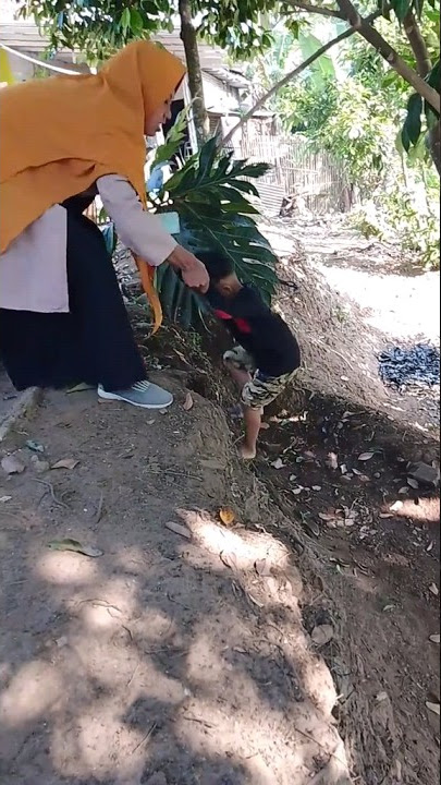 Pipis di celana#shotrs #@dika_channel123