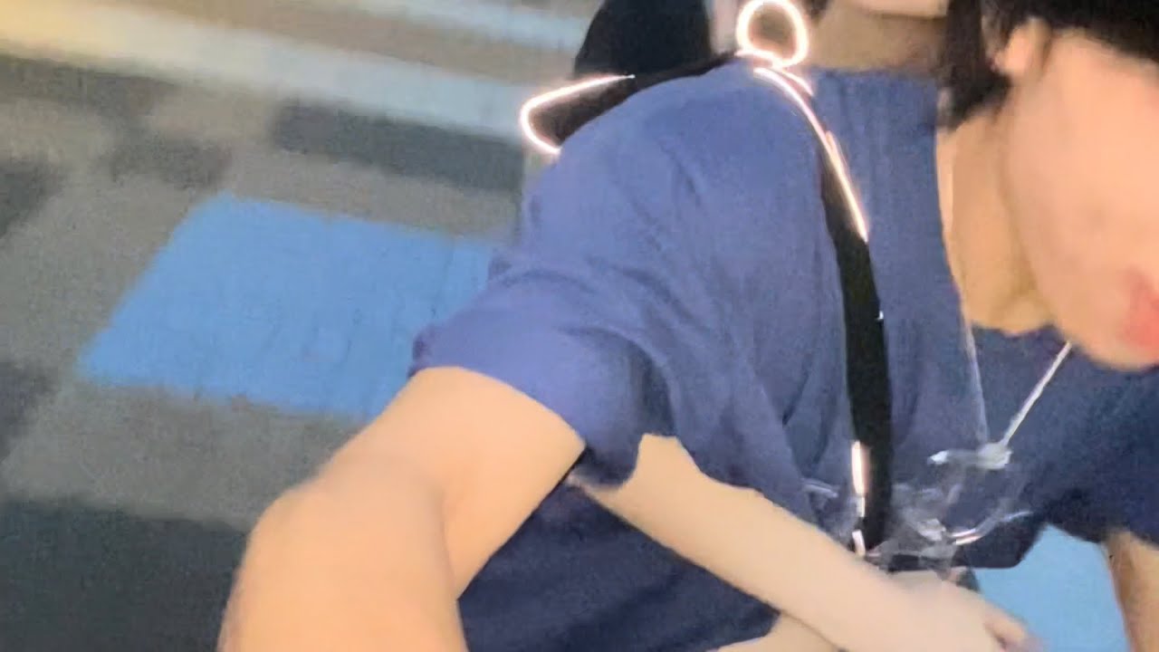 계속 다가붙고 싶어 하는 한국여사친 ずっとくっつこうとする韓国人女友達