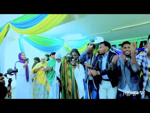 DHAANTO CUSUB ABWAAN CAYN IYO IDIL AYRUSH ASHARAF