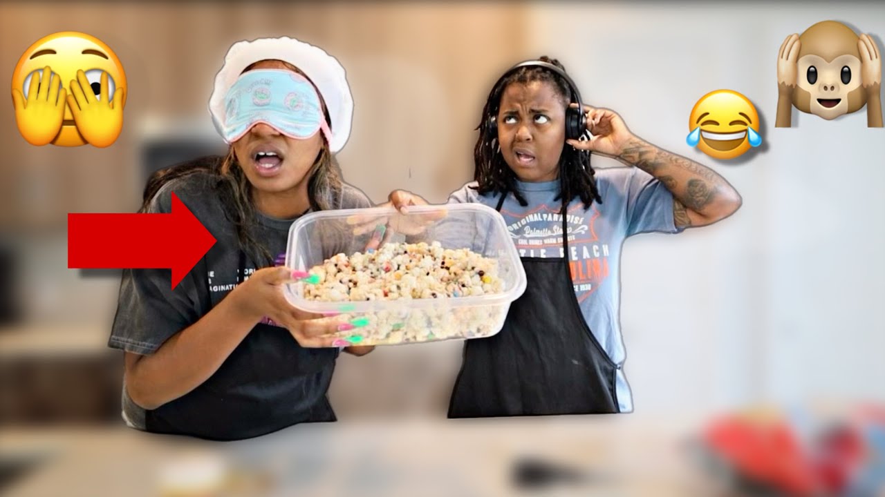 MAKING SPOOKY 👻 POPCORN DOING THE BLIND & DEAF CHALLENGE