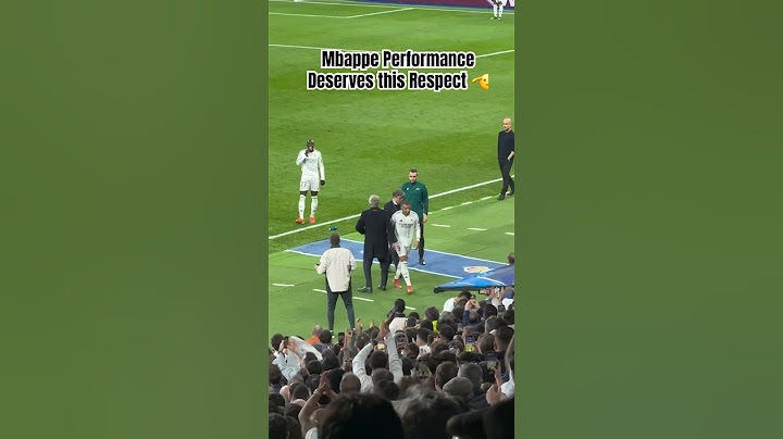 Standing Ovation for Kylian Mbappe in Santiago Bernabeu #mbappe #realmadird