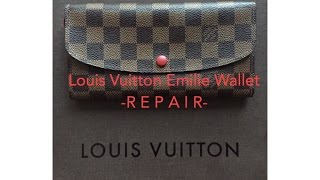 So is the Rosalie Coin purse now a golden button or leather still  Confusing site images  rLouisvuitton