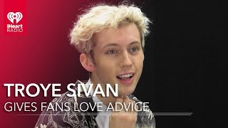 Troye Sivan Gives Fans Love Advice chords