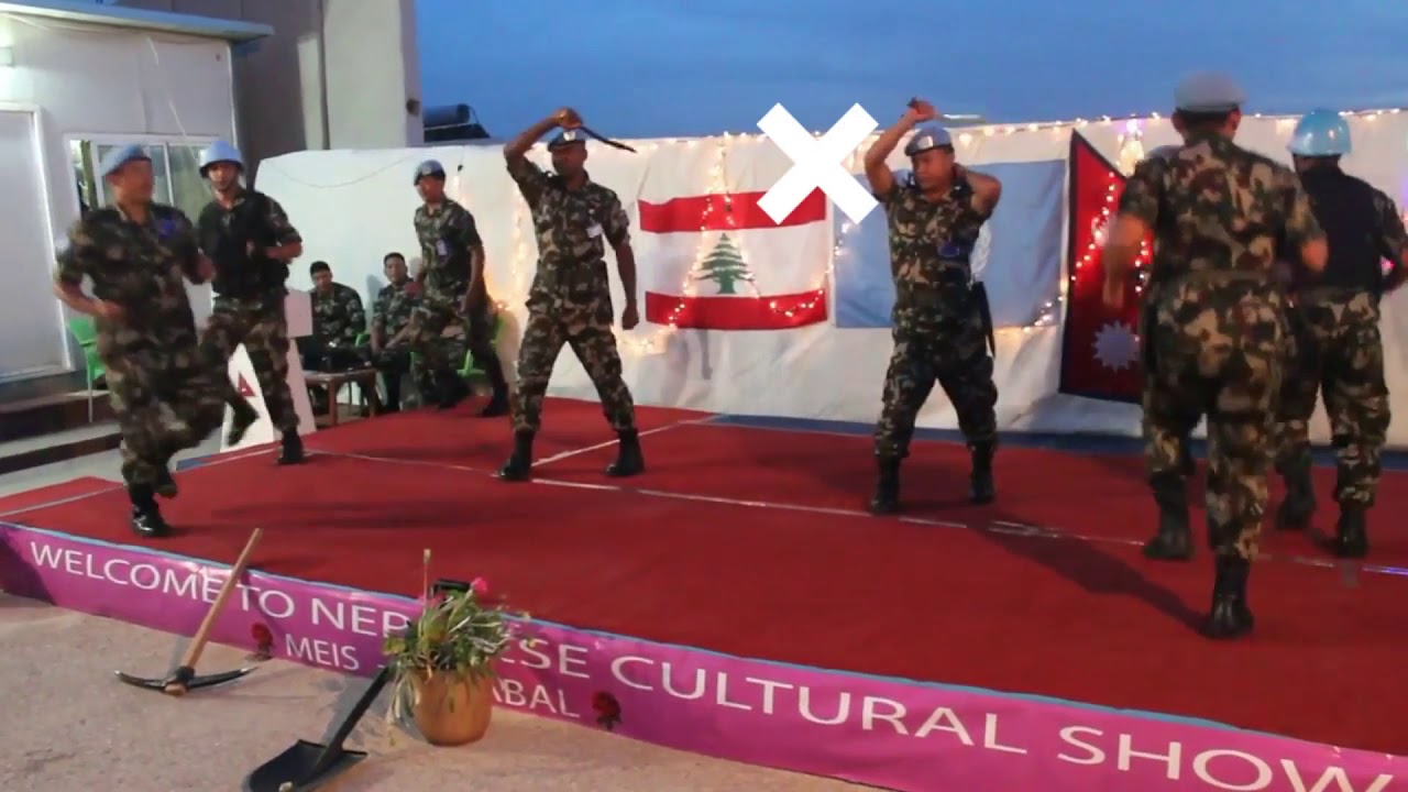 Nepal Army  Dance Performing Jaga Lamka Chamka 