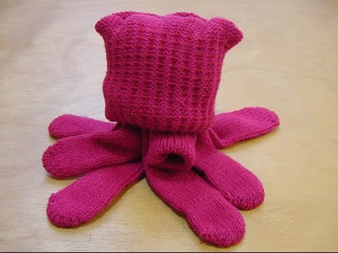 Glove Octopus 手ぶくろタコ - YouTube
